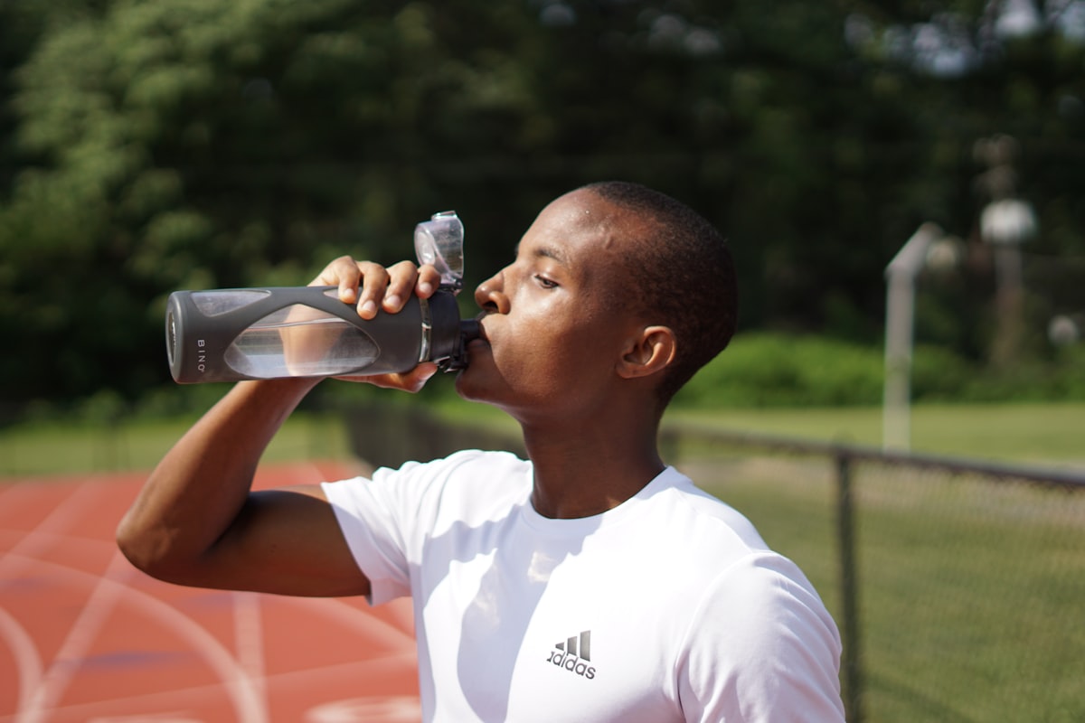 Tips Mengembangkan Kebiasaan Minum Air